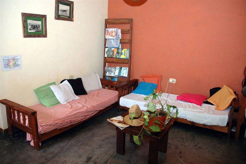 Casa Pueblo Hostel Mendoza Zewnętrze zdjęcie